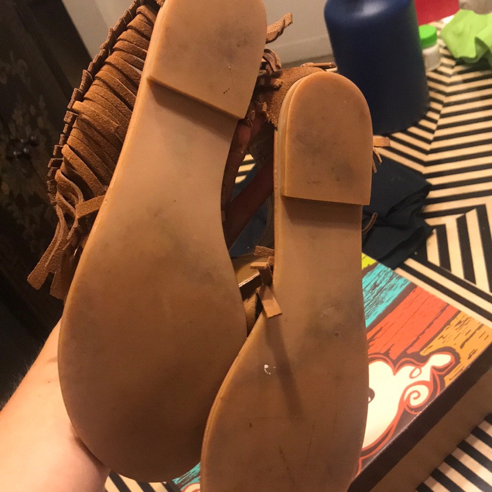 Fringe sandals - Picture 2 of 5
